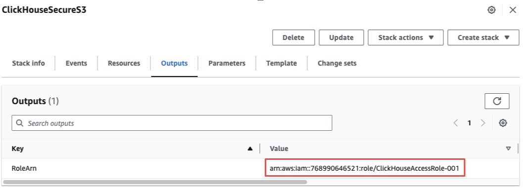 Выходные данные стека CloudFormation, показывающие IAM Role ARN